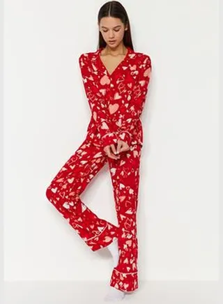 Burgundy Heart Piping Detailed Viscose Shirt-Pants Woven Pajamas Set