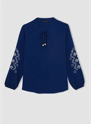 Woman Woven Long Sleeve Blouse