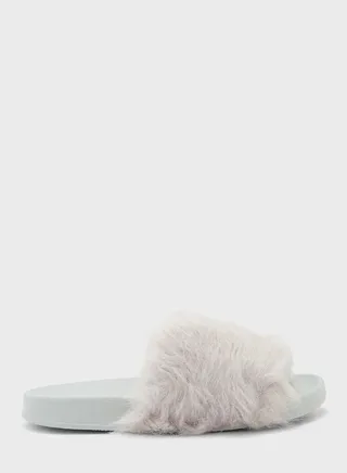 Ladies Fur Slider