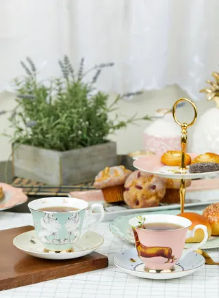 Set Of 2 Cup & Saucers