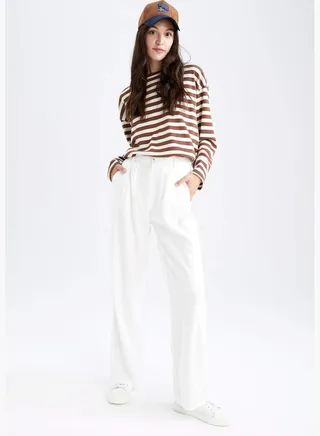 Relaxed Fit Basic Trousers