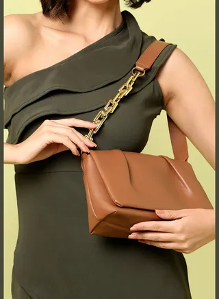 Solid with Chain detail Sling Bag with Zip Lock