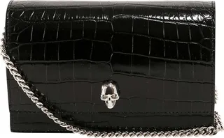 Leather shoulder bag with iconic frontal Skull