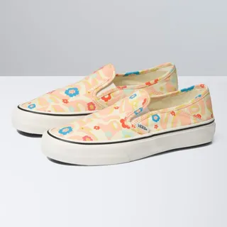 Groovy Floral Slip-On VR3 SF Shoe