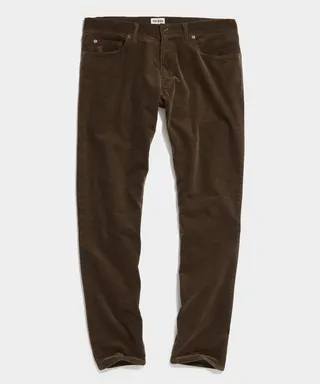 Slim Fit 5-Pocket Italian Corduroy Pant in Brown