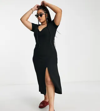 ASOS DESIGN Curve sweetheart neck ribbed midi dress in black