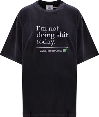 Cotton t-shirt with embroidery on the front