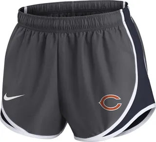 Nike Women's Dri-FIT Logo Tempo (NFL Chicago Bears) Shorts in Grey