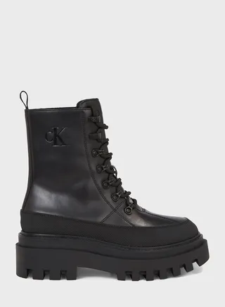 Flatform Lace Ups Sneaker
