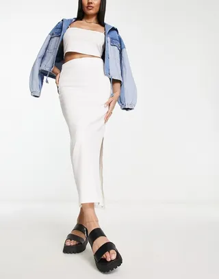 Stradivarius ribbed midi skirt in white