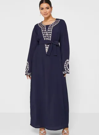 Embroidered Belted Jalabiya