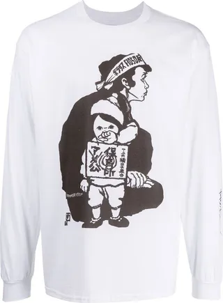 graphic long-sleeve T-shirt
