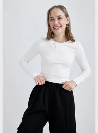Fitted Long Sleeve T-Shirt