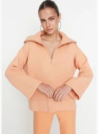 Salmon Wide fit Soft Textured Basic Knitwear Sweater TWOAW23KZ00236