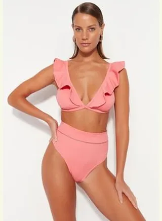 Pink Triangle Ruffle Bikini Top TBESS22BU0023