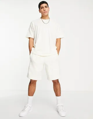 adidas Originals adicolor Clean Classic shorts in non dye