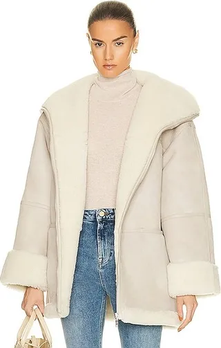 Toteme Signature Shearling Jacket in White