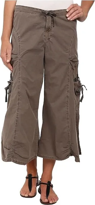 XCVI Cargo Gaucho Crop (Mink) Women's Capri