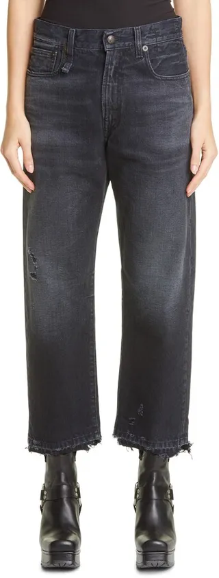 Distressed Boyfriend Jeans
