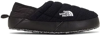 The North Face Thermoball Traction Mule Denali in Black