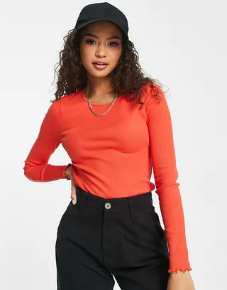New Look long sleeved lettuce edge top in red