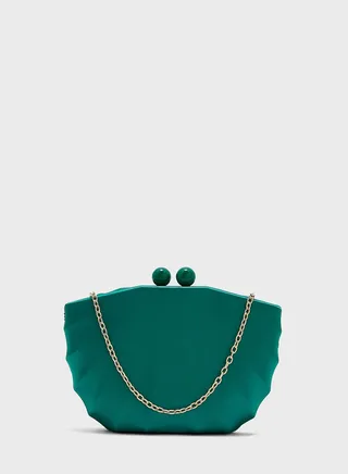 Shell Shaped Clutch