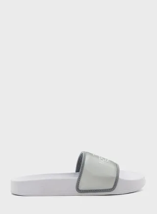 Base Camp Slide Iii Metallic