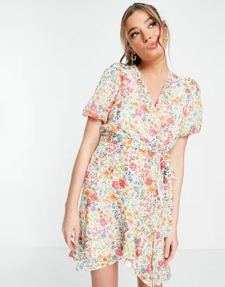 New Look ruffle wrap dress with puff sleeves in floral print