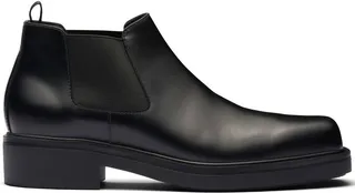 square-toe Chelsea boots
