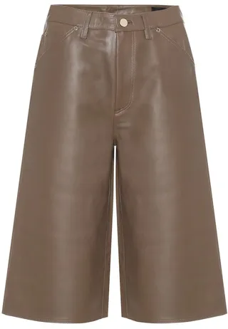 High-rise leather Bermuda shorts