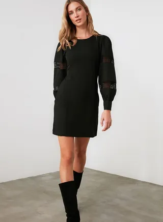 Lace Detail Shift Dress
