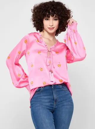Shirred Cuff Front Tie Detail Top