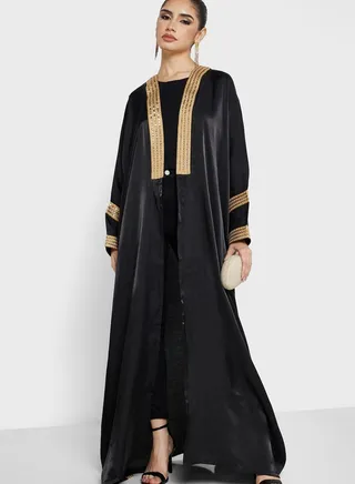 Embroidered Detail Abaya