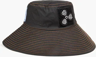 Appliquéd twill bucket hat