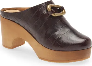 Le Ione Clog