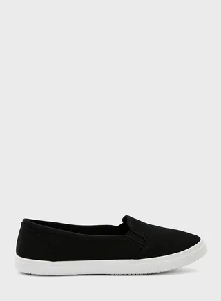 Maze Canvas Low Top Sneakers