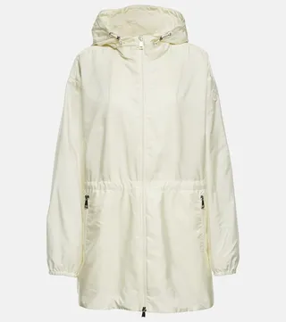 Wete raincoat