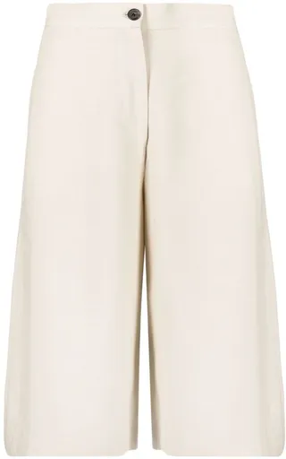 Button-Fastening Bermuda Shorts