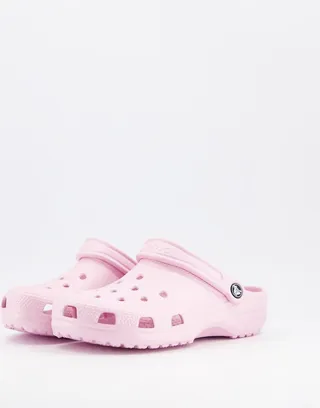 Crocs classic clogs in ballerina pink