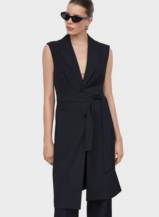 Button Detail Gilet