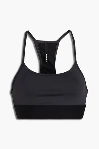 Sweeper stretch sports bra