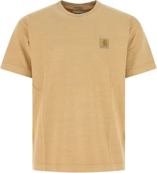 T-shirt realized in pure cotton enriched by contrasting logoed label on the chest.