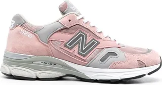 920 Low-Top Sneakers
