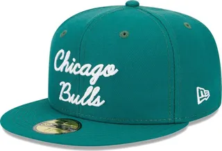 Men's New Era Augusta Green Chicago Bulls Script 59Fifty Fitted Hat