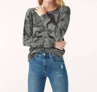 Tunic Pullover in Camo
