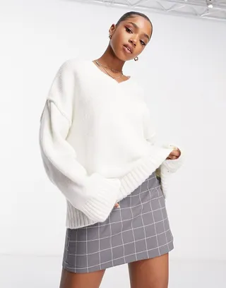 ASOS DESIGN chunky v neck sweater in cream