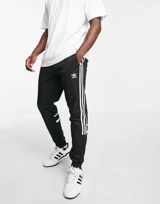 adidas Originals adicolor Challenger three stripe slim fit sweatpants in black