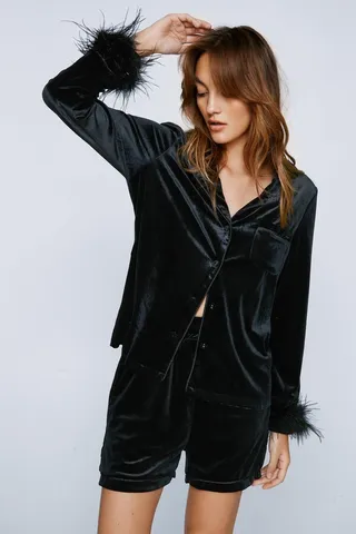 Nasty Gal Womens Feather Trim Velvet Pajama Short Set