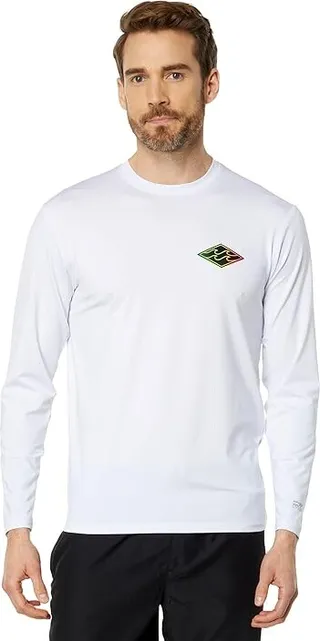 Billabong Crayon Wave Loose Fit Long Sleeve Surf Tee (White) Men's Swimwear