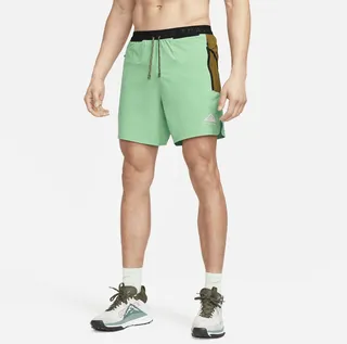 Nike Men's Trail Second Sunrise Dri-FIT 7" Brief-Lined Running Shorts in Green